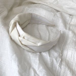 White think head band from target! I bought it this summer but never wore it!